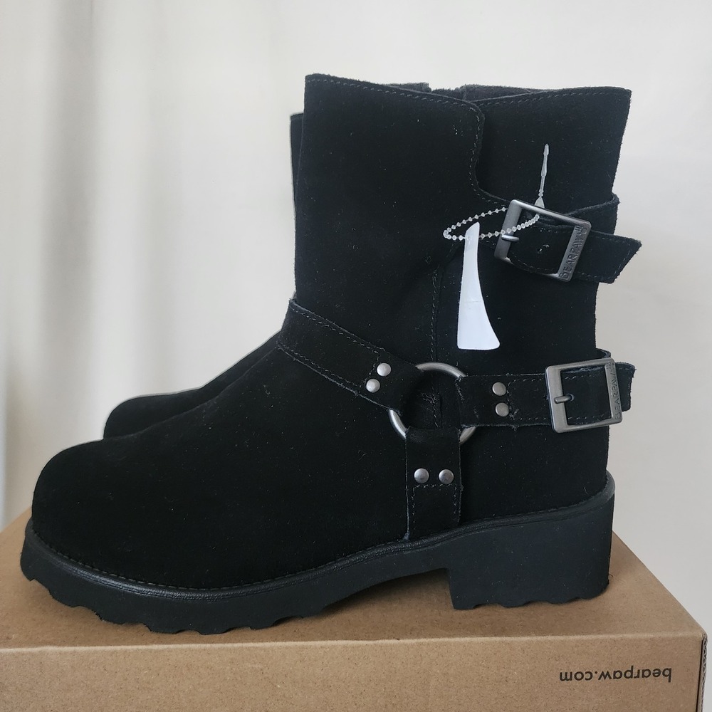 BEARPAW Women's Riveria Suede Moto Boot with Faux Sherpa Lining Black 8